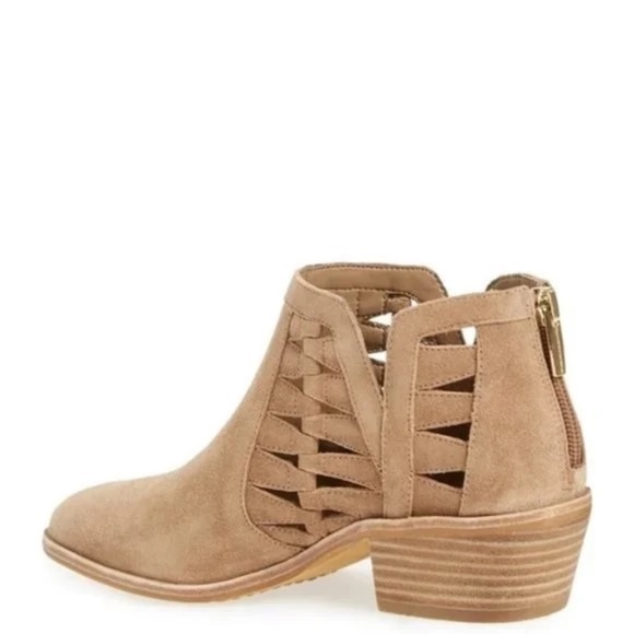 Vince Camuto Peera Suede Ankle Booties - Picture 2 of 7